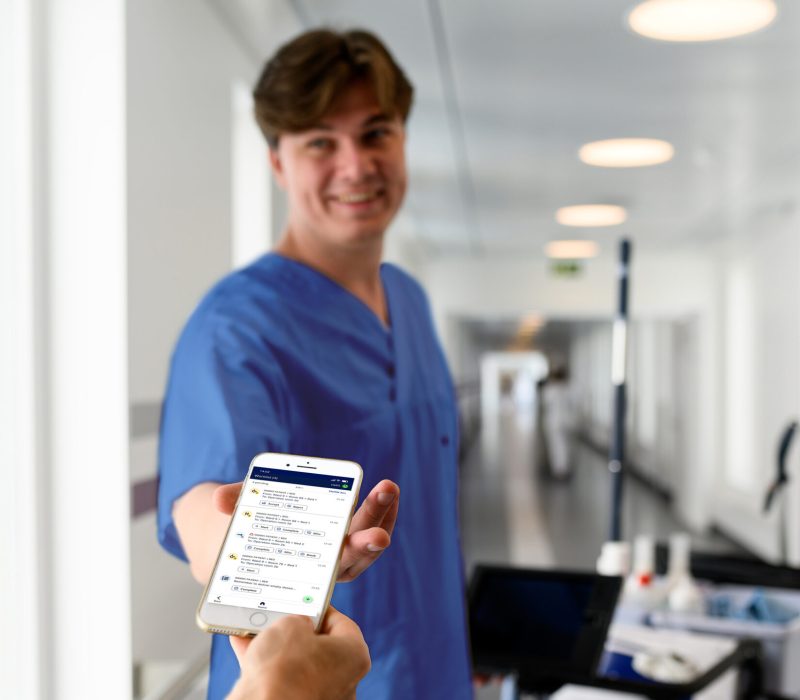 Smarter coordination of support services in daily hospital operations